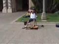 joueur de guitare avec les pieds