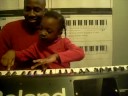 videos de Robert Chambers teaching Tyanna with the Any Key Music Syste