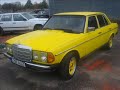 Car fans enthusiasts - Mercedes-Benz W123
