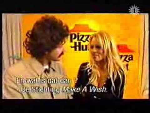Pamela anderson met de man van melle