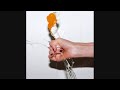 RUNAWAY – yeah yeah