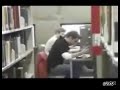 sonidos en la biblioteca  camara oculta