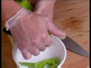 Cooking Tips : How to Clean Cubanelle Peppers Cooking Tips : How to Clean Cubanelle Peppers