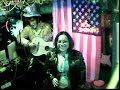 Iris singt ein Spanisches Lied im Karaoke Fun Pub Stuttgart