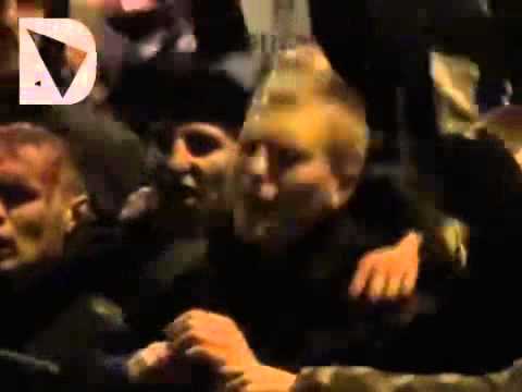 Scontri tra polizia e tifosi del Dinamo Minsk in via Nazionale