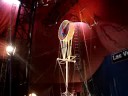 Bruno Felipe no circo com os tios