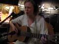 videos de Ólöf Arnalds plays Vittu Af Mér on East Village Radio