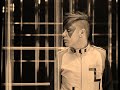 Shiny toy guns -- Puttin\