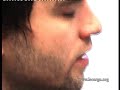 il est des sessions que l'on oublie, de celles que l'on visite de temps en temps, de celle que l'on �vite et il y a celles qui ne vous quittent pas. dans l'ordi, dans le mp3... de celles que l'on se repasse en boucle, l'�motion intacte comme un cadeau pr�cieux que l'on garde au fond de sa poche, toujours � port� de main... merz, the sleeping years ou encore aaron nous ont offert ces moments-l�.

aujourd'hui c'est chris garneau accompagn� de anna callner, enregistr� chez jean-charles versari (vous reconnaitrez le piano aux touches rouges). simplicit�, douceur et une �motion qui vous serre la gorge... depuis l'enregistrement de cette session il y a d�j� plusieurs semaines, les trois morceaux que nous a offerts chris garneau tournent en boucle, et son 