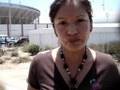 Elvira en buen espiritu habla desde la frontera de Tijuana