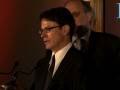 videos de Jonathan Kaplan receiving his Robert Burns Humanitarian Awar