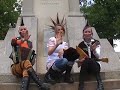 GLEICHLAUFSCHWANKUNG - Devotschka nimm Pflasterstein