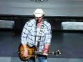 Toby Keith - Whiskey Girl (Live)
