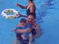 Shay na piscina