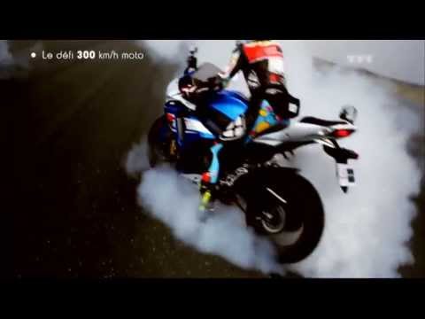 R1 - Los pilotos Randy De Puniet, Mike Di Meglio y Louis Rossi protagonizan esta comparativa entre la Yamaha R1, Ducati 1199 Panigale, BMW S1000RR, Suzuki GSX-R 1...