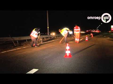 Auto in brand na ongeval A1 bij Hoevelaken