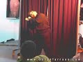 Raphael parodia Raul Franco no niver de seu pai