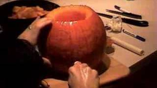 speed pumpking carving