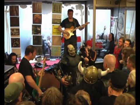 Youtube-videoupotus, klikkaa nähdäksesi!