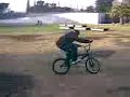 Saltando En La Costanera