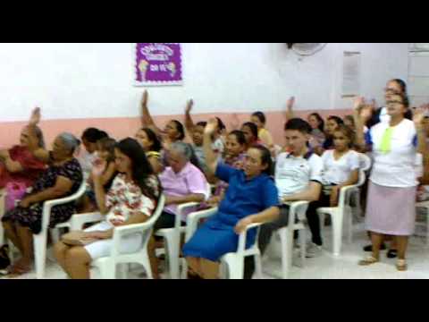 PREGAÇÃO E REVELAÇÃO DA MISSIONARIA MILENA DA IGREJA PENTECOSTAL DEUS É AMOR