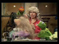 Peaches - Fuck the Pain Away, sung by Miss Piggy perezhilton