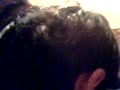 kuqui cortandose sus rastas 1