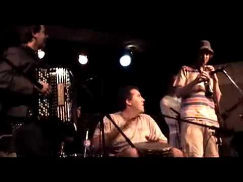 Estradasphere & Farmers Market - Song medley 12/7/02