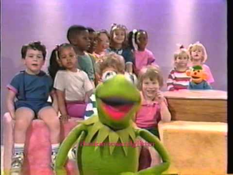 sing along - Video from 1988 starring Rowlf the dog. Includes several songs including the most beloved 'hand song' about a thieving rabbit. From Muppets Wikia: Sing-Along...