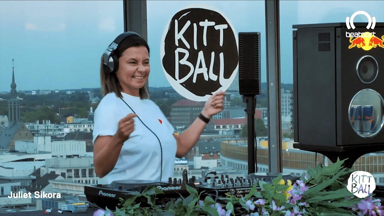 Juliet Sikora - Live @ 15 Years: Kittball Records Live 2020