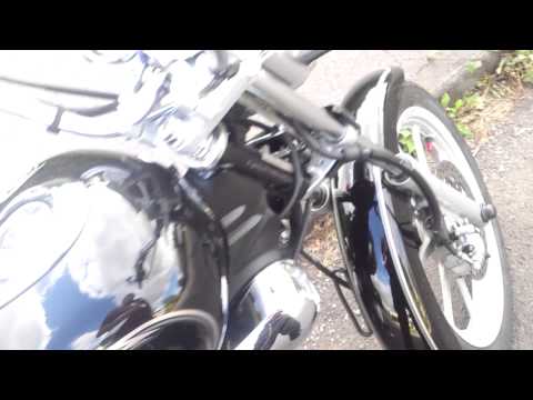 how to remove ybr 125 seat