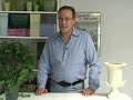 FR Presents: Easily add flowers to decorate a green plant or ivy topiary