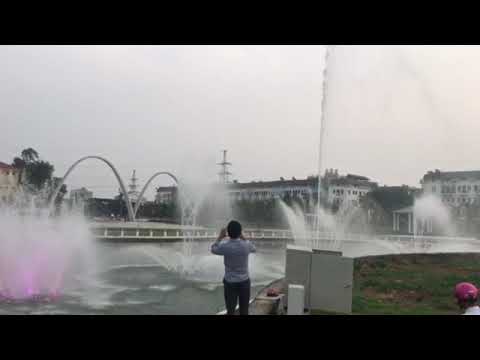 Đài phun nước phao nổi hồ Cây Đàn - Khu đô thị Dương Nội