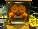 Zumex: A Robot That Loves To Juice Zumex: A Robot That Loves To Juice