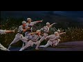 東方紅／The East Is Red-11到敵人後方去、游擊隊歌、大生產、春播舞