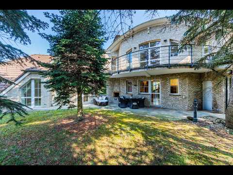 Video Reprezentativní vila / komerční objekt v Benicích, 433 m², pozemek 826 m²