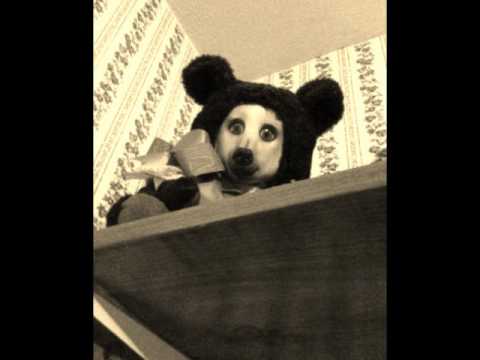 teddy - Original Story can be found here: http://creepypasta.wikia.com/wiki/Teddy Music: http://www.youtube.com/myuuji http://www.incompetech.com http://www.freeplay...