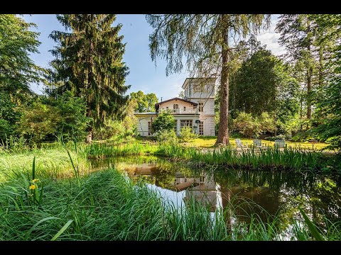 Video Exkluzivní vila v žádané lokalitě Klánovice