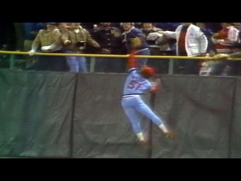 Video: 1982 WS Gm3: McGee makes amazing catch to rob a homer