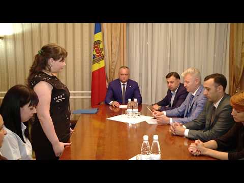 Preşedintele țării a semnat decretele privind numirea în funcție a unor judecători