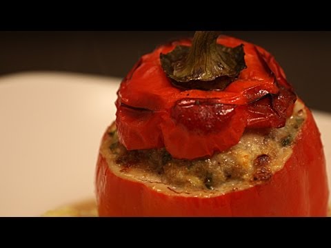 kochen - Zutaten : 2 st Paprika, gelb/rot 2 st Karotten 200 gr Frühstücksspeck 2 st Toastbrotscheiben ½ st Zucchini 300 gr Hackfleisch, halb/halb 1 st Ei ½ tl Paprika...