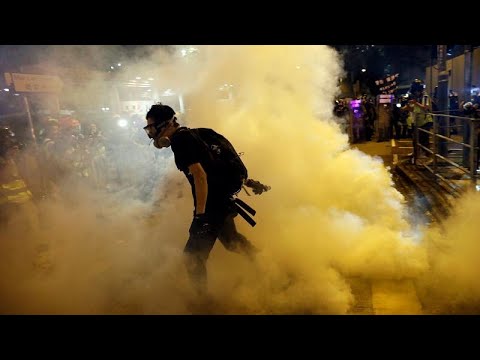 China: Explosionen und Tränengas - Proteste in Hongko ...