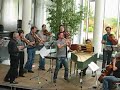 maurice steger probt mit dem festivalorchester unter stephan mai. da geht die post ab!
er spielt einen ausschnitt aus der orchestersuite in a moll von telemann.
gefilmt von katharina z�rcher, eckelshausener musiktage, deutschland