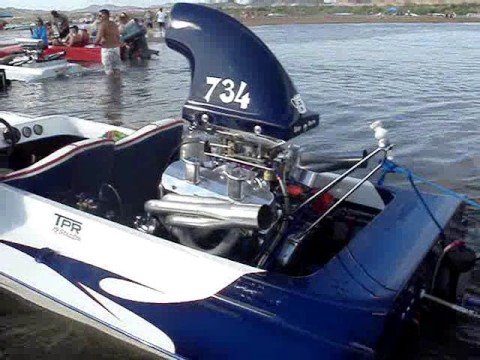 how to drive a jet boat