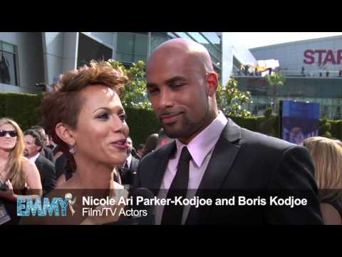 nicole ari parker