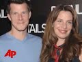 'Ugly Betty' Star Mabius and Wife Expecting Baby