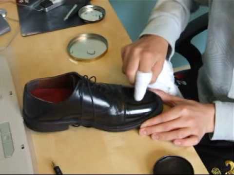 how to properly polish shoes