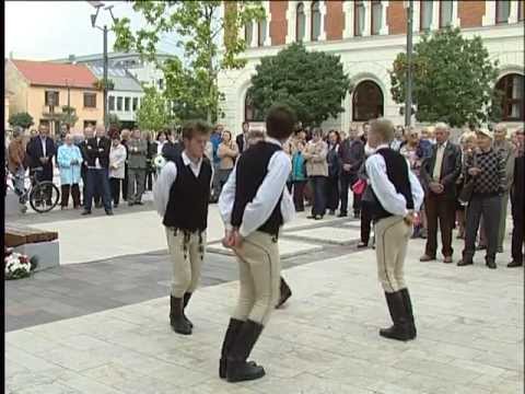 A m�lt �s j�v� napja