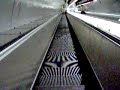 discesa nella metropolitana