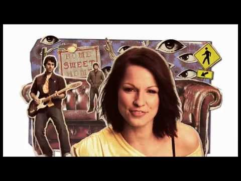 egal - Die neue Hitsingle von Christina Stürmer